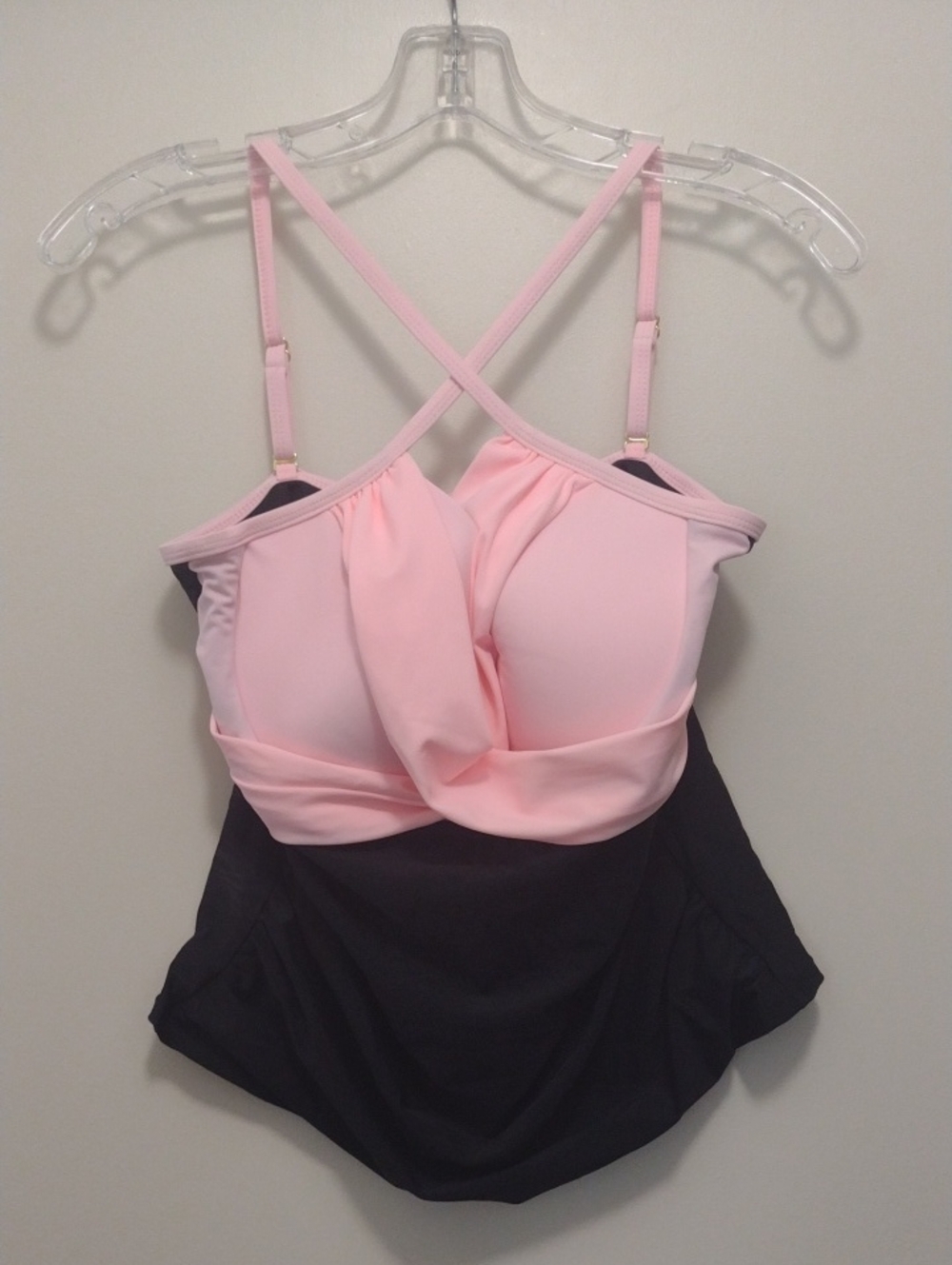 Hilor Pink And Black Swimsuit Top (J1053)